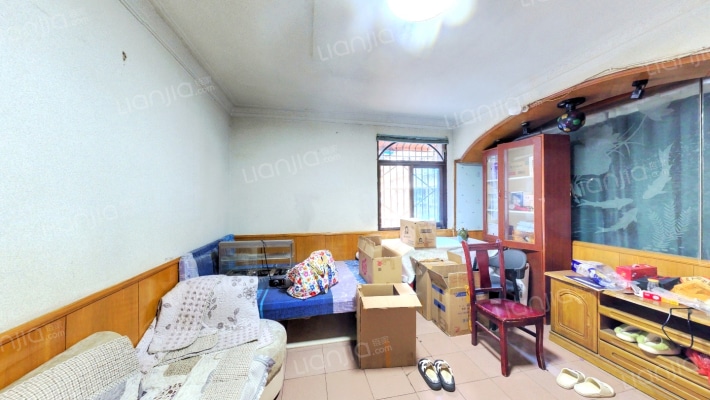 体育路8号二手房实景图