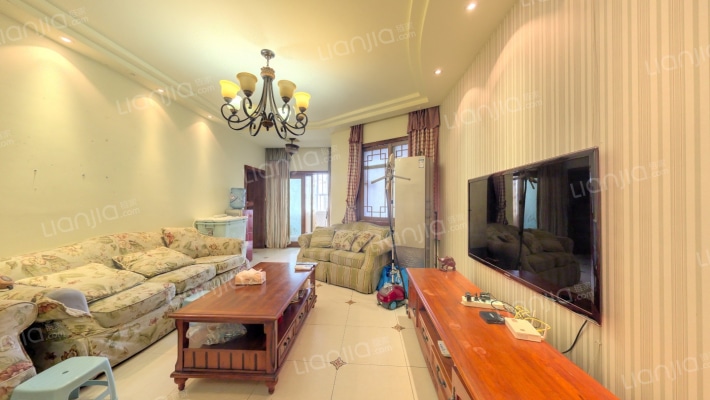 钻石广场二手房实景图