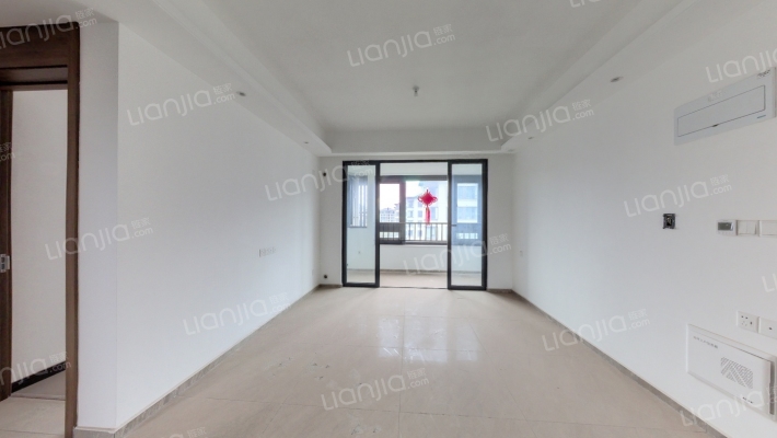 保利和光尘樾三期二手房实景图