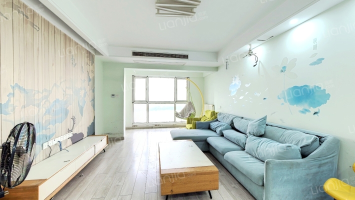 滨湖壹号二手房实景图