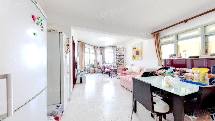 美加广场二手房实景图