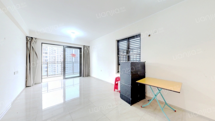 越秀保利爱特城二手房实景图