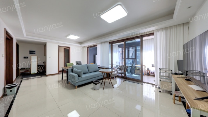 蓝光公园华府二手房实景图