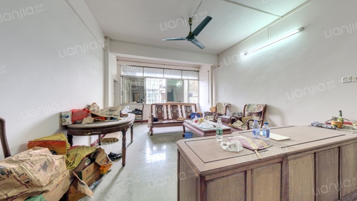 粮食局小区二手房实景图