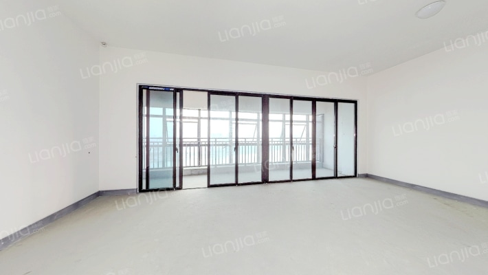 绿地海外滩二手房实景图