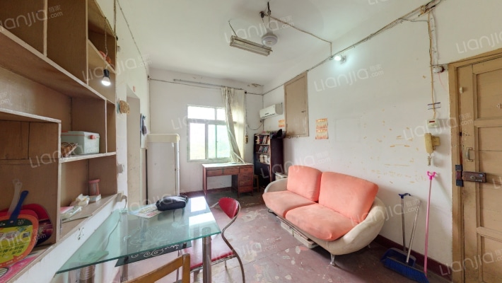 江西财大附中二手房实景图