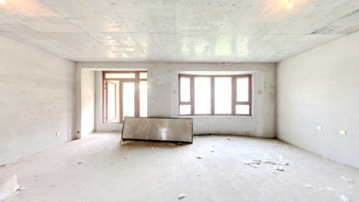 天山国宾壹号二手房实景图