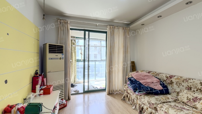 盛岸花园三期二手房实景图