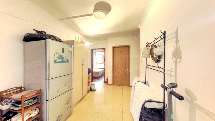 天都芳庭二手房实景图