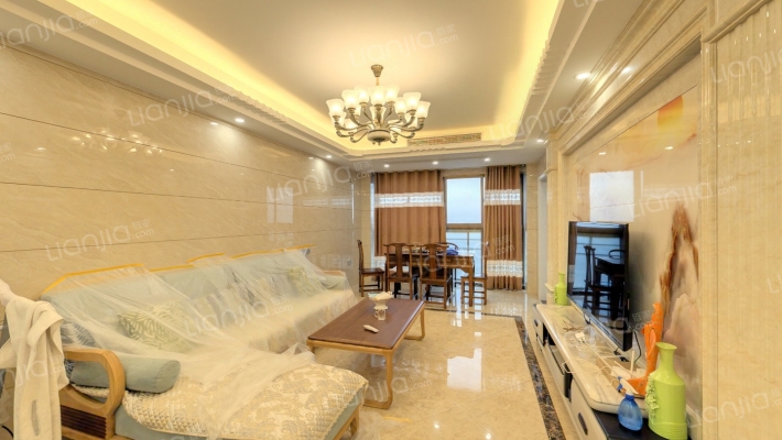 红星美凯龙二手房实景图