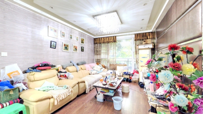 外滩星空二手房实景图