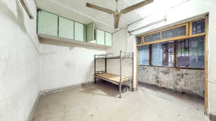 建设路小区二手房实景图