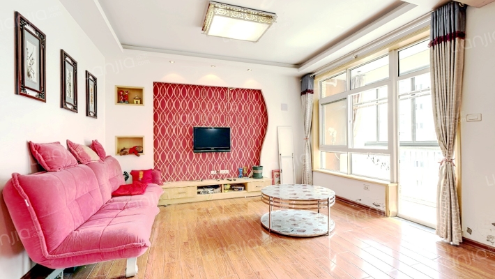 名流人和天地三期二手房实景图