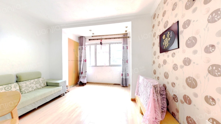 歌舞剧院二手房实景图