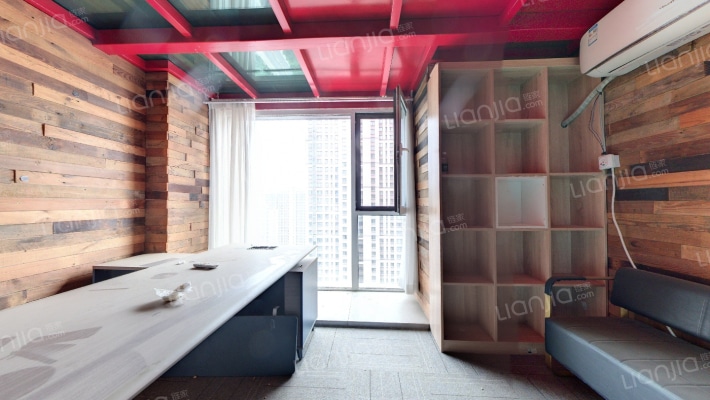 海信龙奥九号二手房实景图