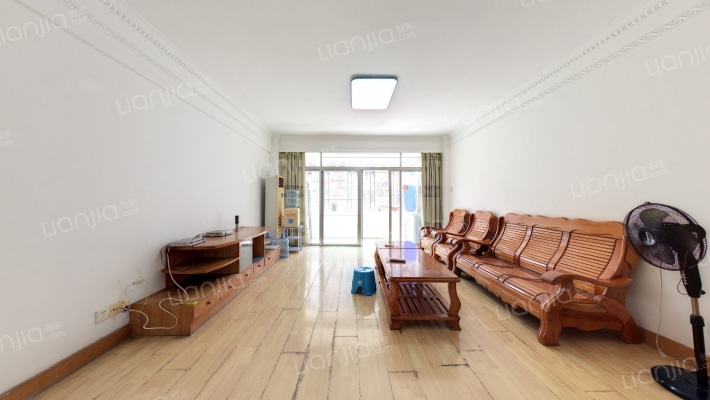 招商名仕花园二手房实景图