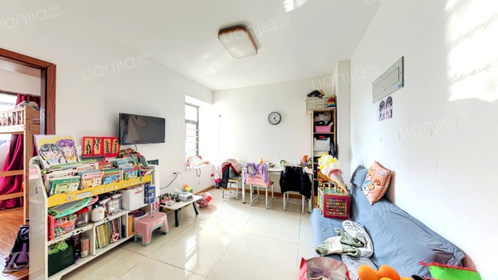 柔远雅苑C区二手房实景图