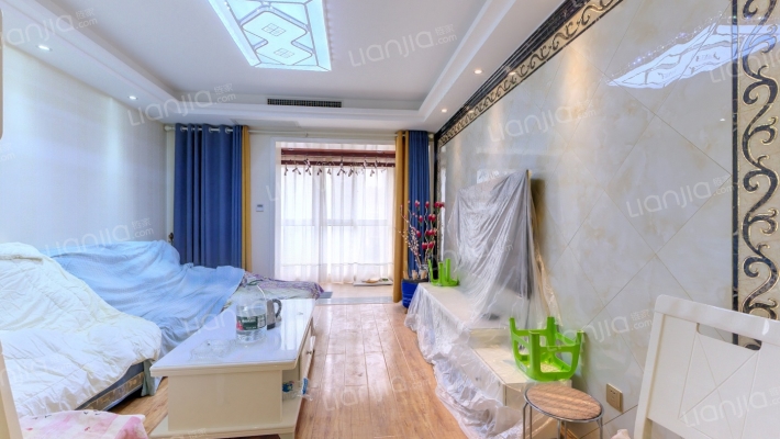 明能苑小区二手房实景图