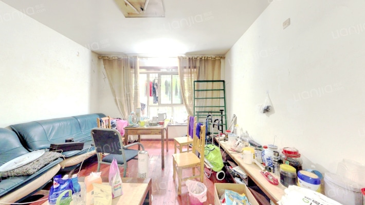 万基金蓝湾二手房实景图