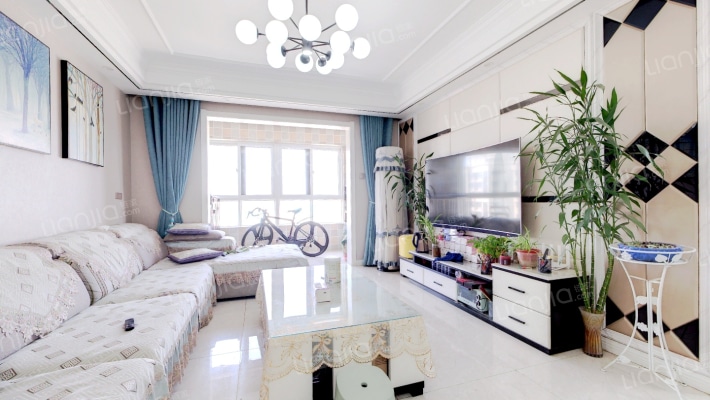 智慧新城三期二手房实景图