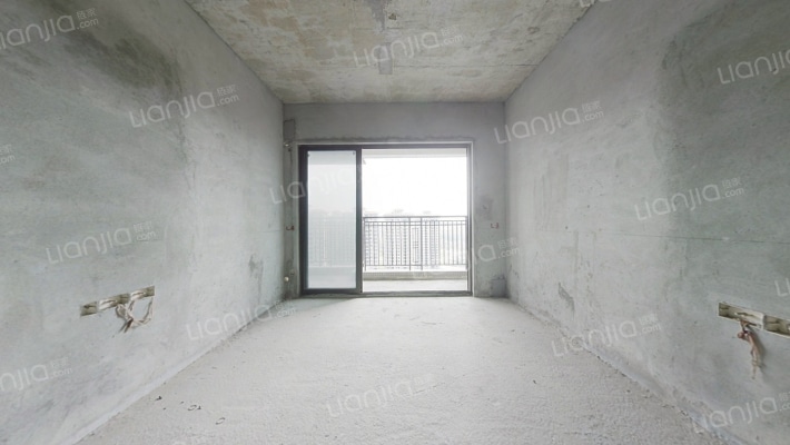 西福蓝湾二手房实景图