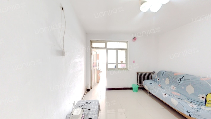 雅卉里二手房实景图