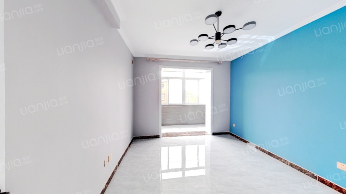 红汾里二手房实景图