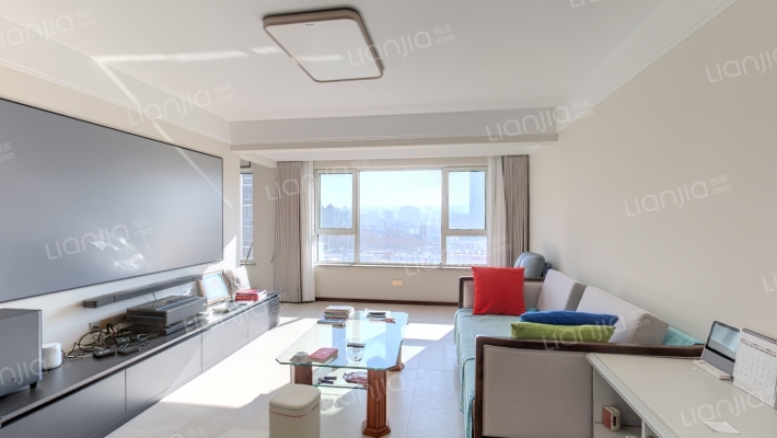 山钢·鸿悦华府二手房实景图