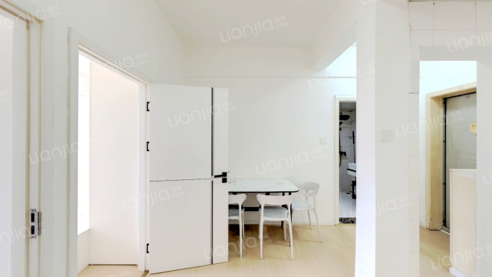 迪康银色诗典二手房实景图