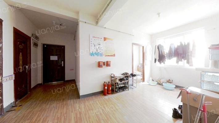 金域蓝湾二手房实景图