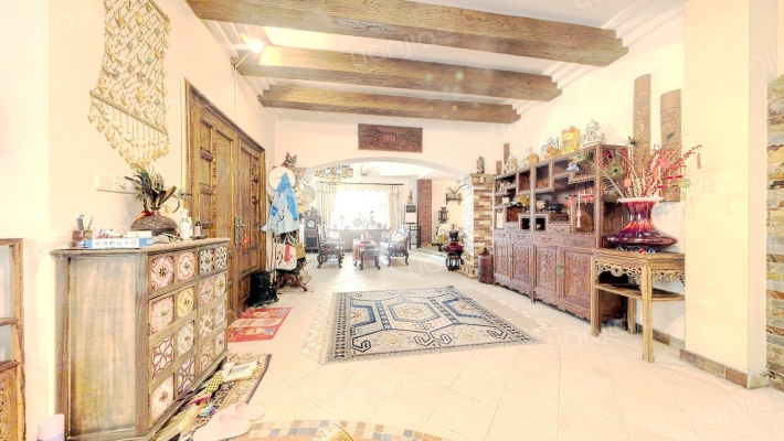 雅宝新城别墅区二手房实景图