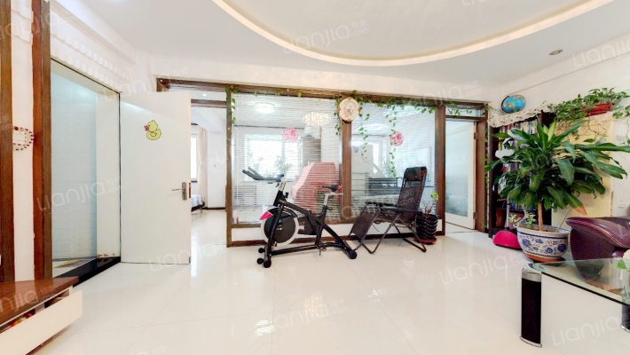 聚隆家园二手房实景图