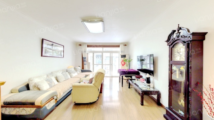 泰鸿苑二手房实景图