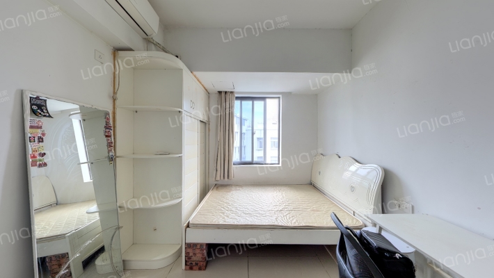 津泰新村二手房实景图