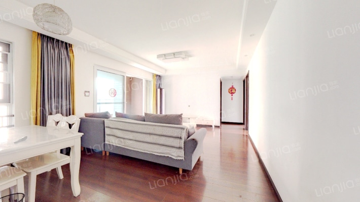 万科理想城三期星河二手房实景图