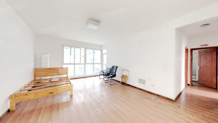 海宁西苑二手房实景图