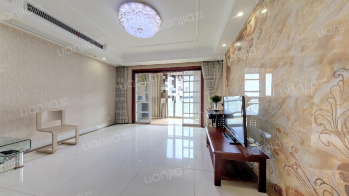 凯瑞瑞仕花苑二手房实景图