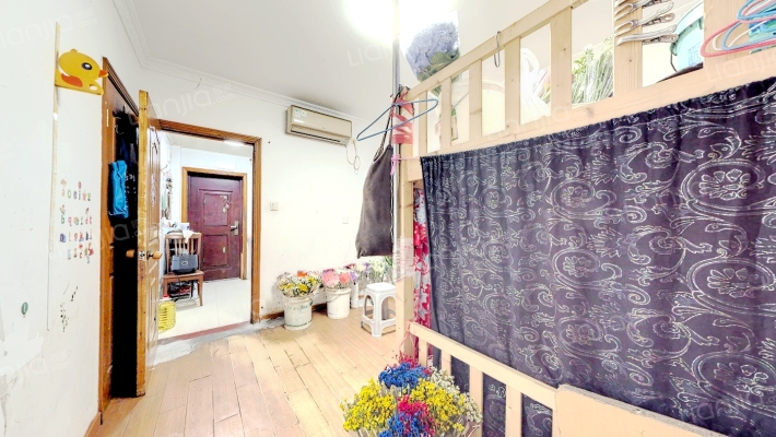 中山北路2626弄二手房实景图