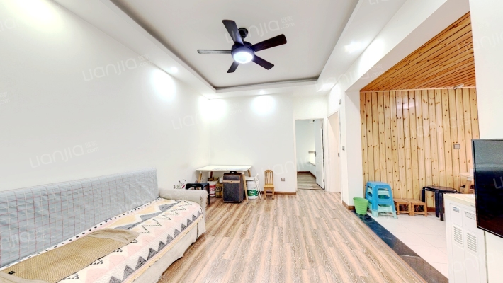 中冶林荫大道二手房实景图