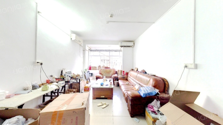 医疗中心小区二手房实景图