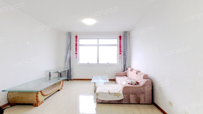 天鹅湖畔小区二手房实景图