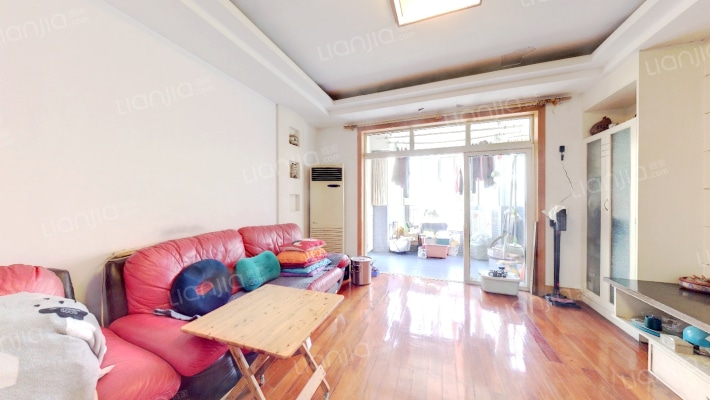 中央花园邻芳居二手房实景图