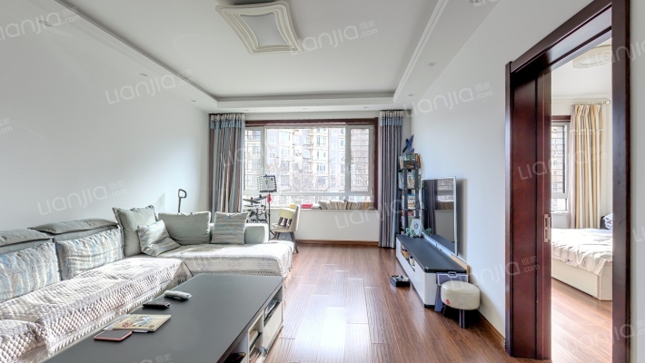 首开铂郡二手房实景图