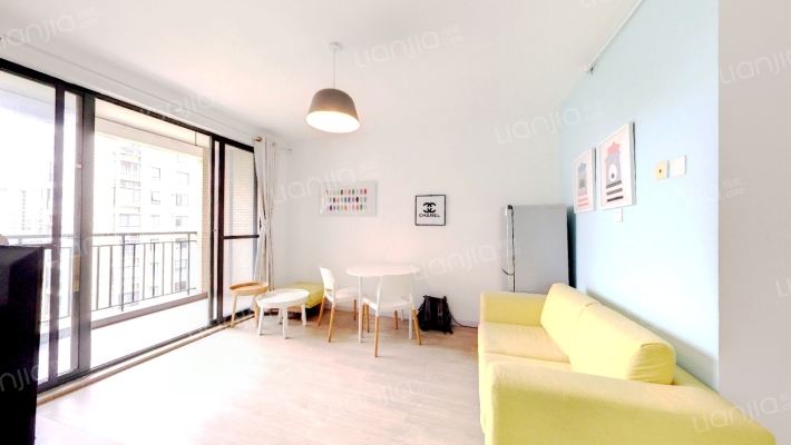 幸福小镇二手房实景图