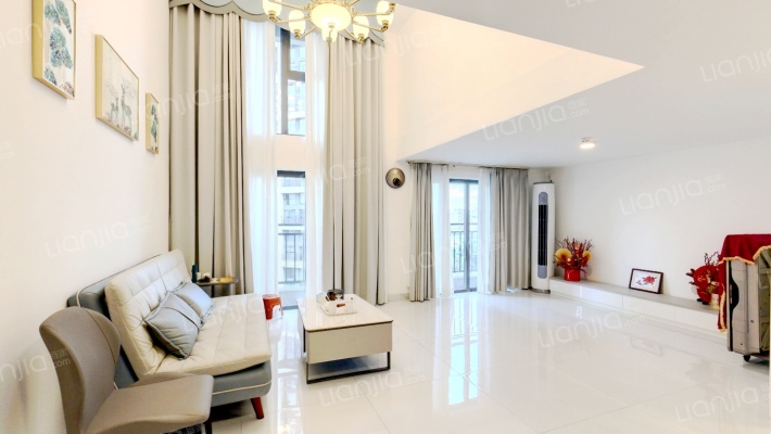 碧桂园星荟二手房实景图