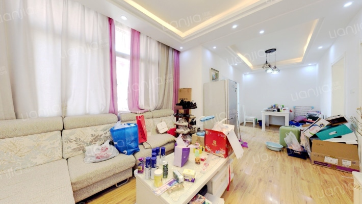 园艺小区二手房实景图