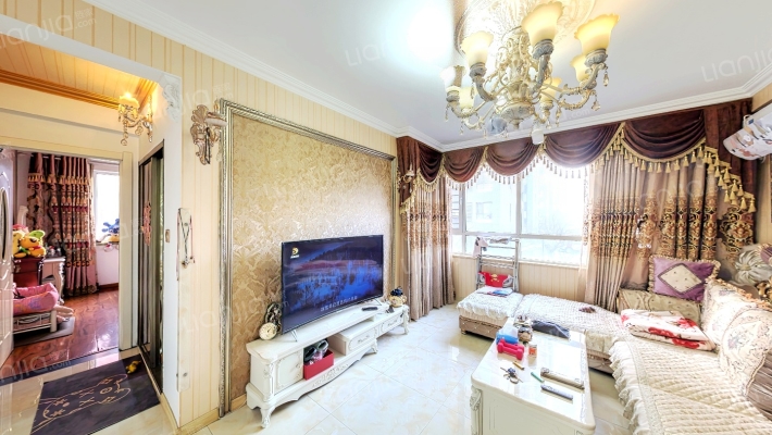 恒润怡沁园二手房实景图