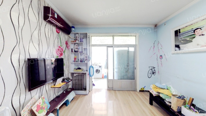 三鹿宿舍东区二手房实景图