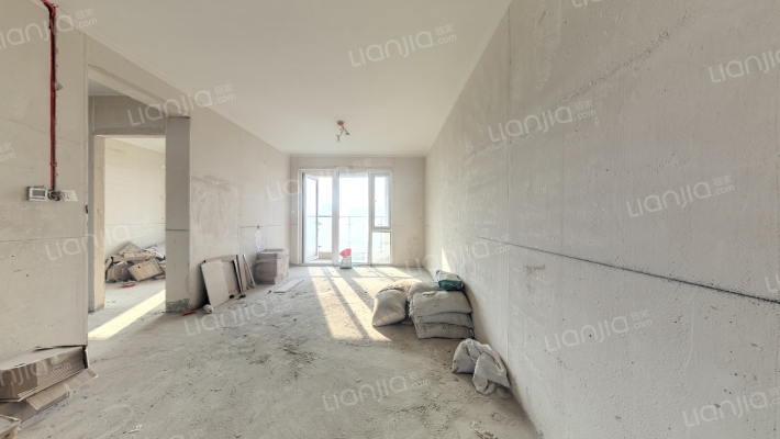 青岛碧桂园瑞源朗悦湾二手房实景图