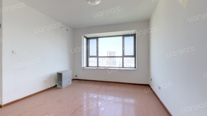 皇经嘉苑二手房实景图